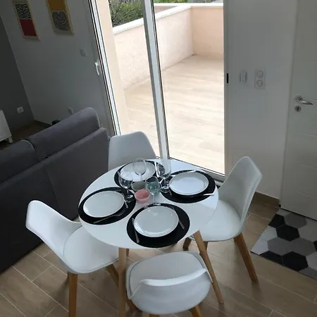 La Parenthese Balneo T2 Cosy De 40m² Avec Terrasse Apartment *